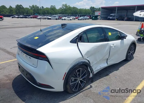 2024 Toyota Prius Xle из США, поврежденный, VIN JTDACAAU7R3047136